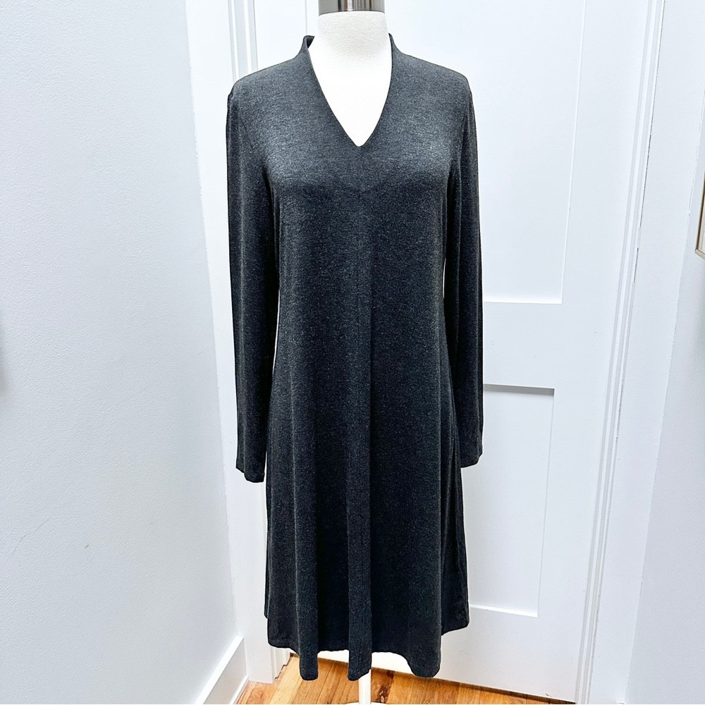 EILEEN FISHER High Back Long Sleeve V-Neck Knee Length Dress